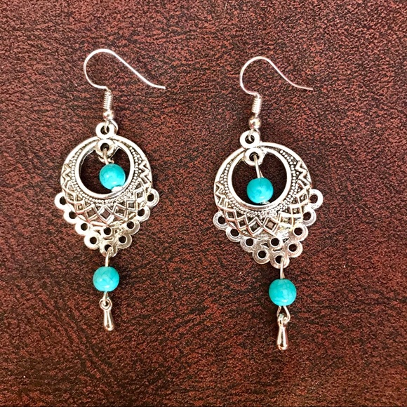 NWT Bohemian Earrings - Picture 2 of 8